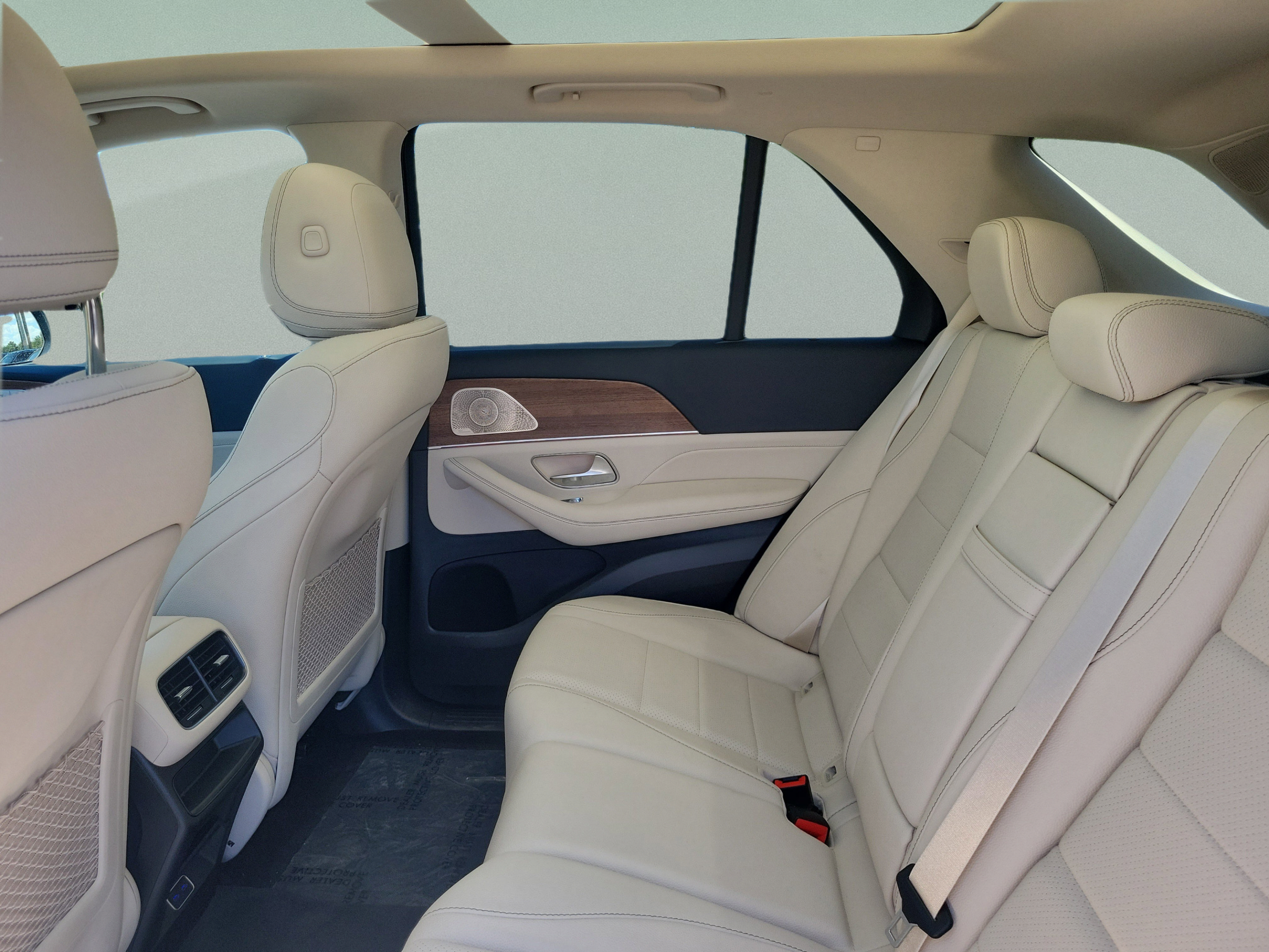 Certified 2026 Mercedes-Benz GLE 450 4MATIC image 5