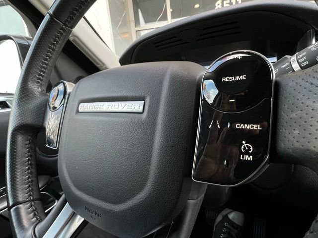 Used 2020 Land Rover Range Rover Sport SE image 18