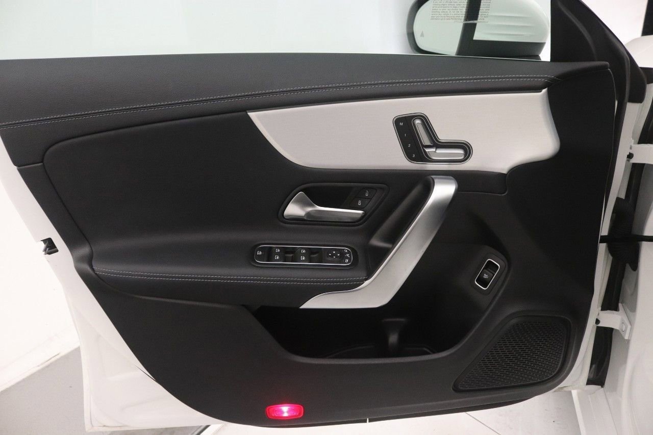 Certified 2023 Mercedes-Benz CLA 250 image 20