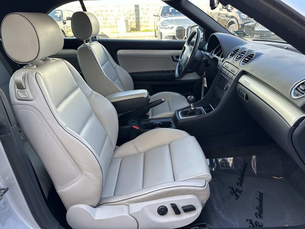 Used 2006 Audi S4 Cabriolet AWD/4WD image 34