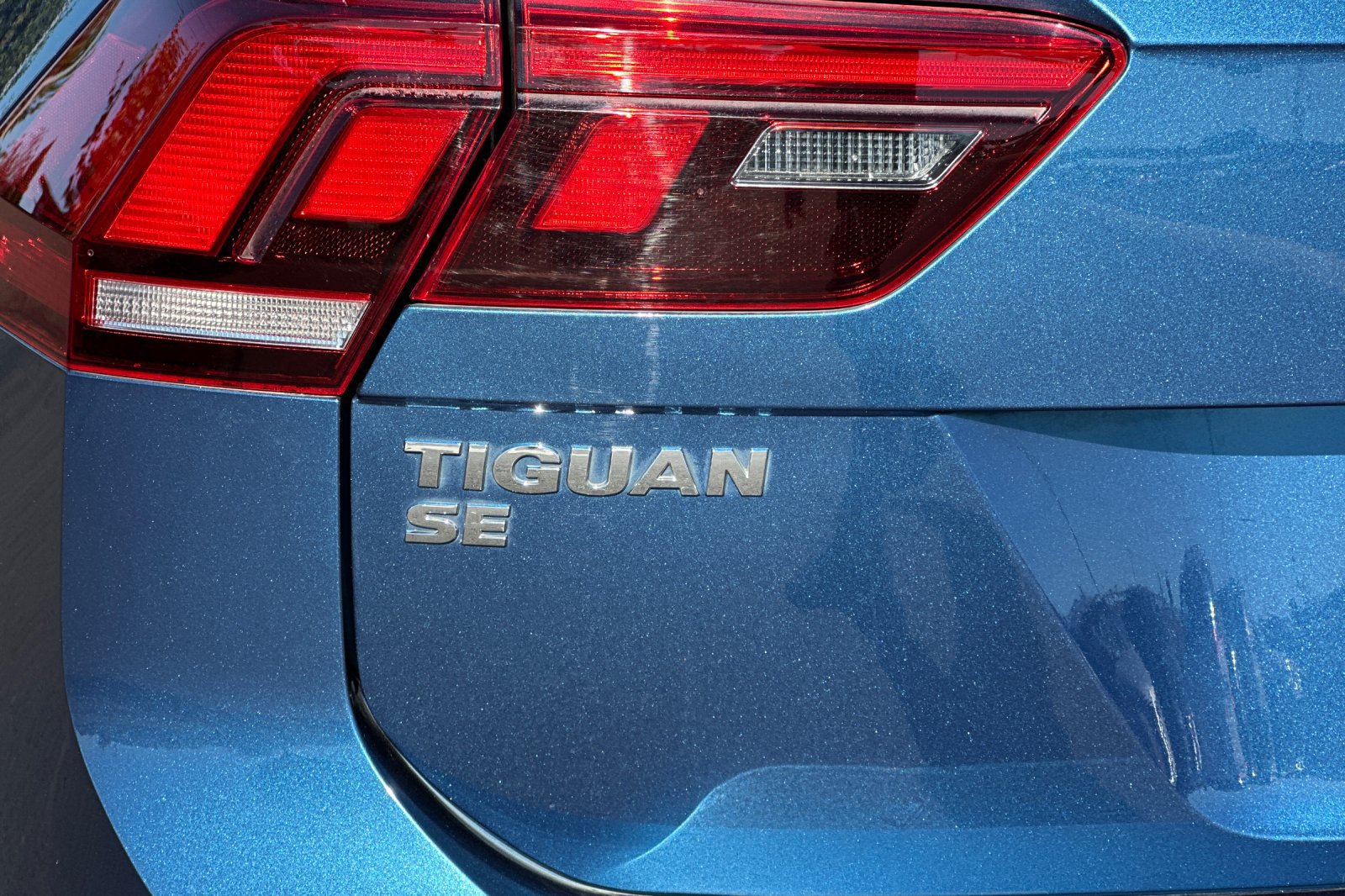 Used 2019 Volkswagen Tiguan SE AWD/4WD image 31