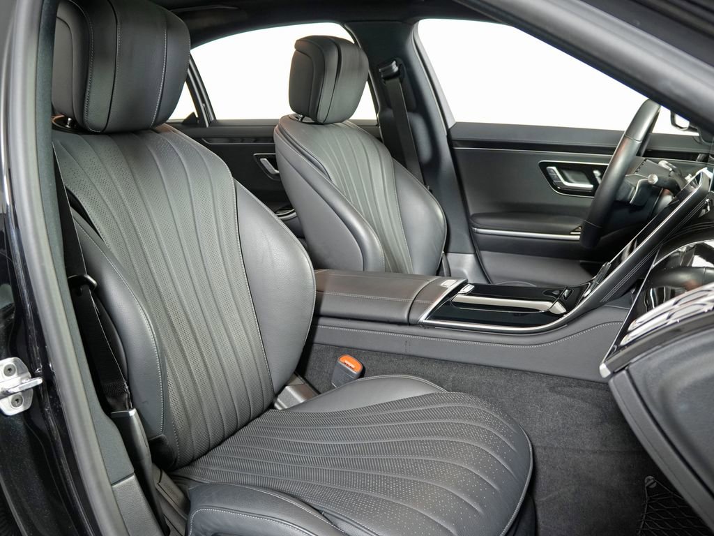 Certified 2022 Mercedes-Benz S 500 4MATIC image 16