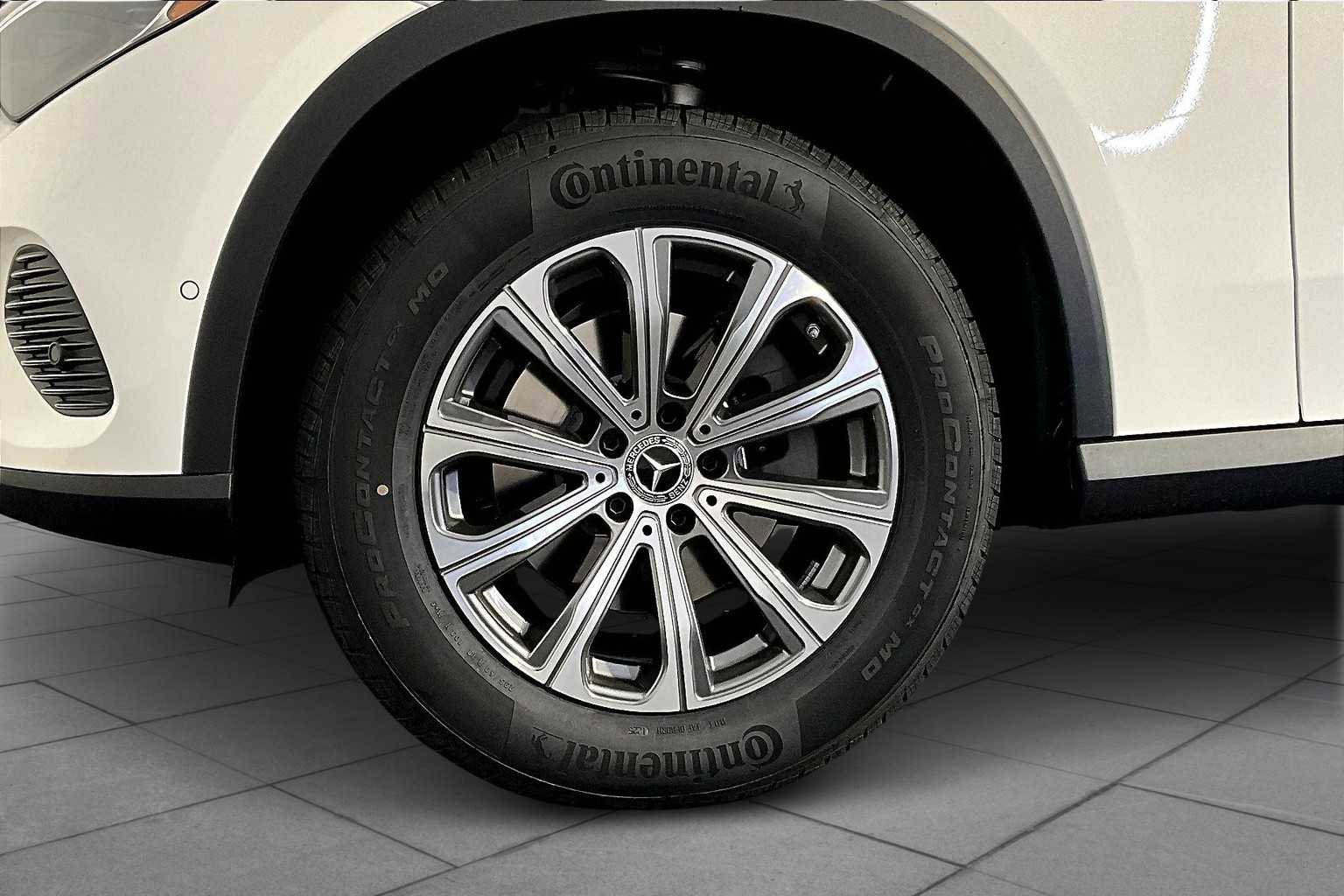 New 2026 Mercedes-Benz GLC 300 4MATIC image 17