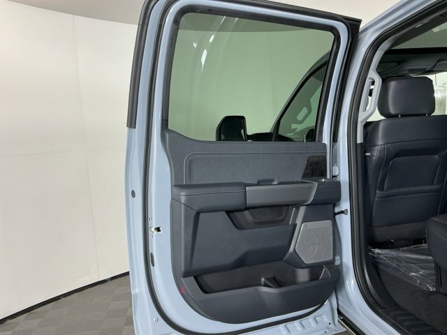 New 2026 Ford F350 Lariat image 31