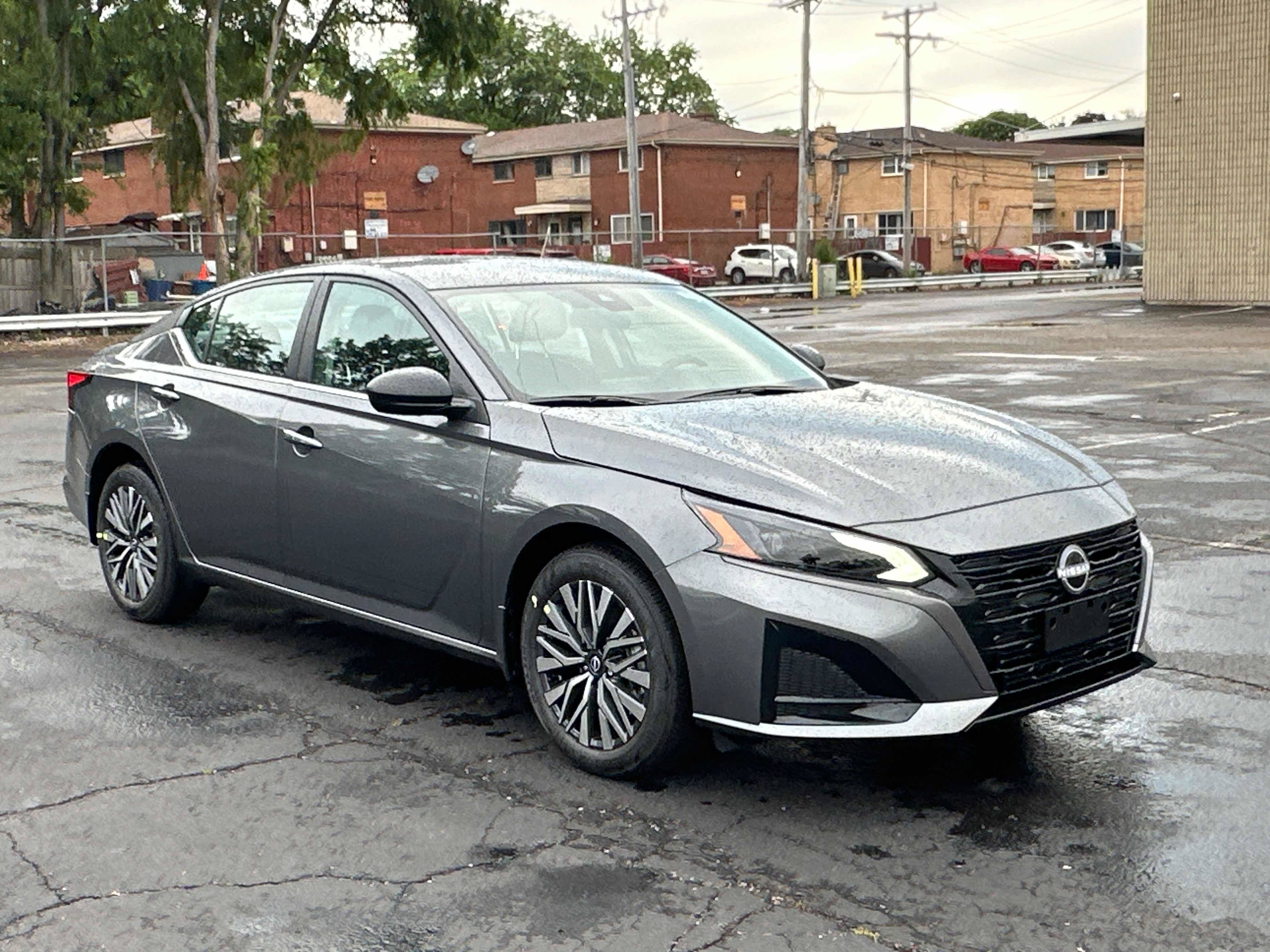 New 2026 Nissan Altima 2.5 SV AWD/4WD image 3