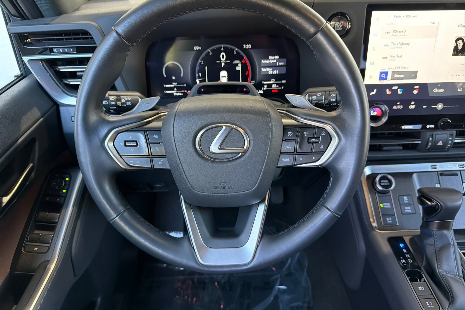 Certified 2025 Lexus GX 550 w/ Accessory Package (Z1) AWD/4WD image 18