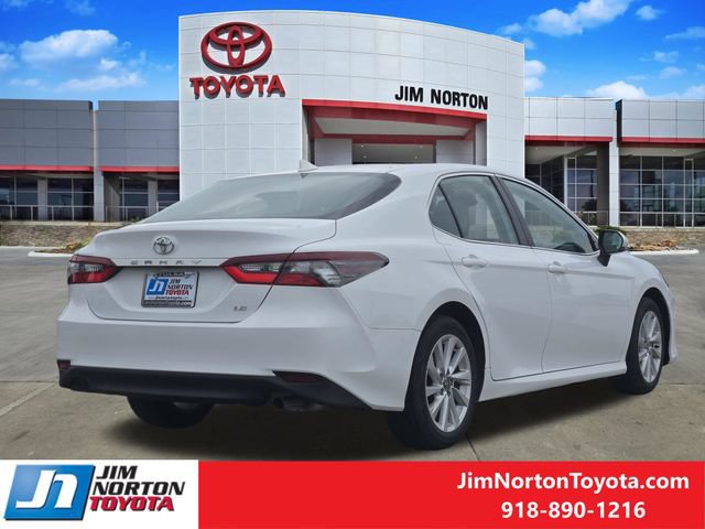 Used 2024 Toyota Camry LE w/ Convenience Package FWD image 8