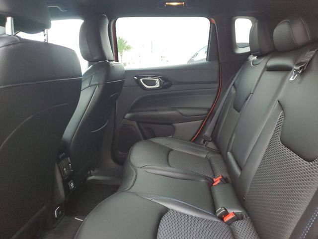 New 2026 Jeep Compass Latitude image 8