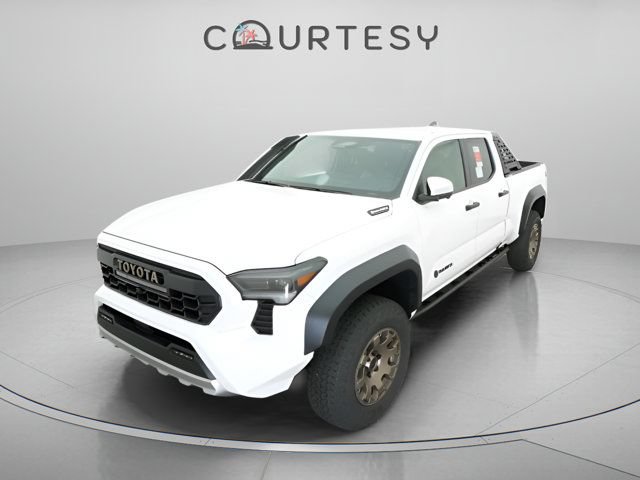 Certified 2025 Toyota Tacoma 4x4 Double Cab Hybrid image 9