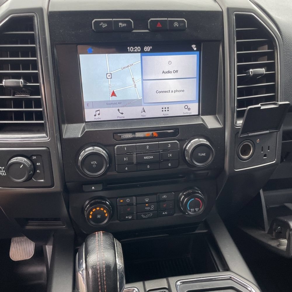 Used 2017 Ford F150 XLT w/ Equipment Group 302A Luxury AWD/4WD image 21