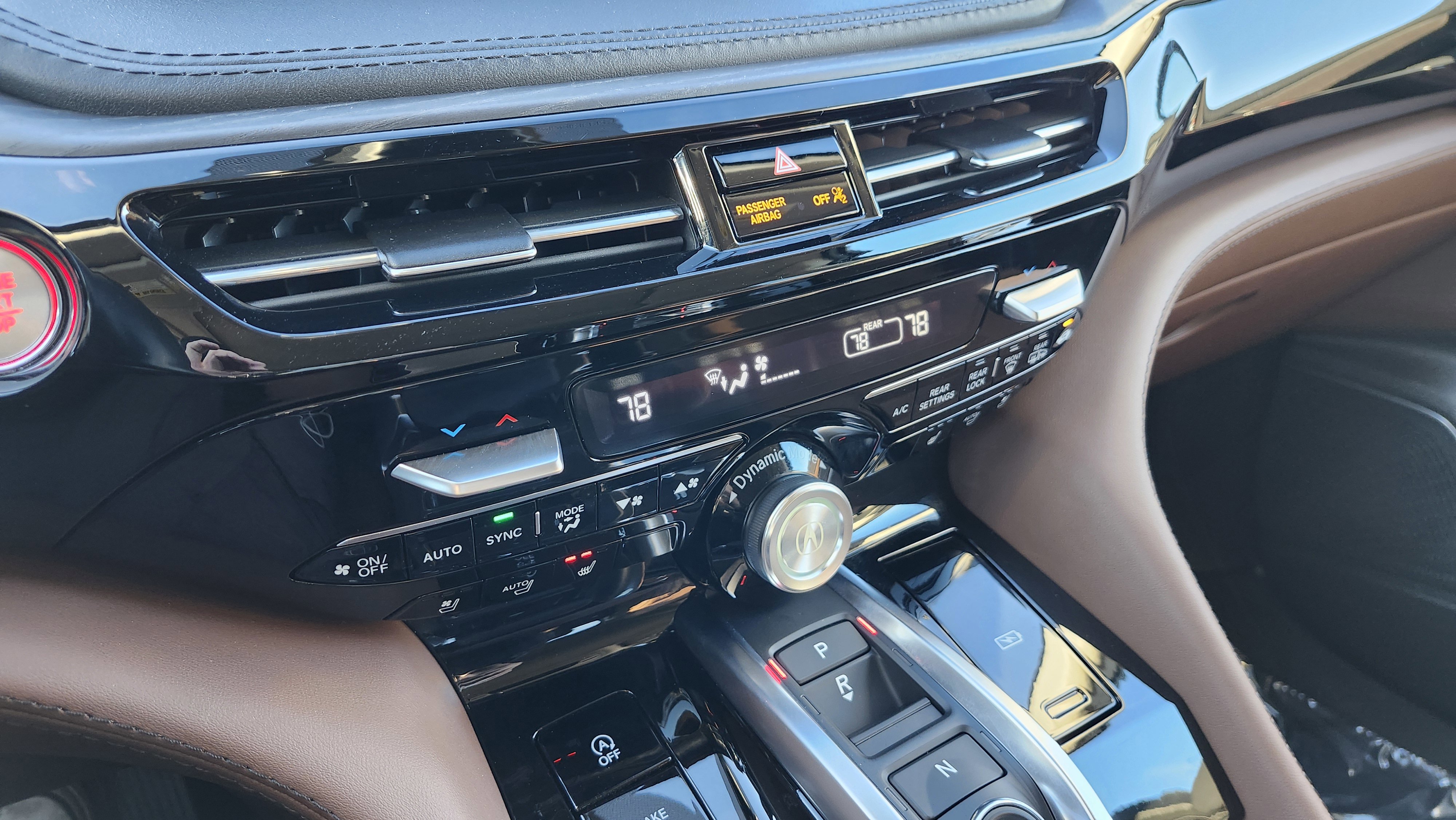 Used 2024 Acura MDX SH-AWD w/ Advance Package image 37