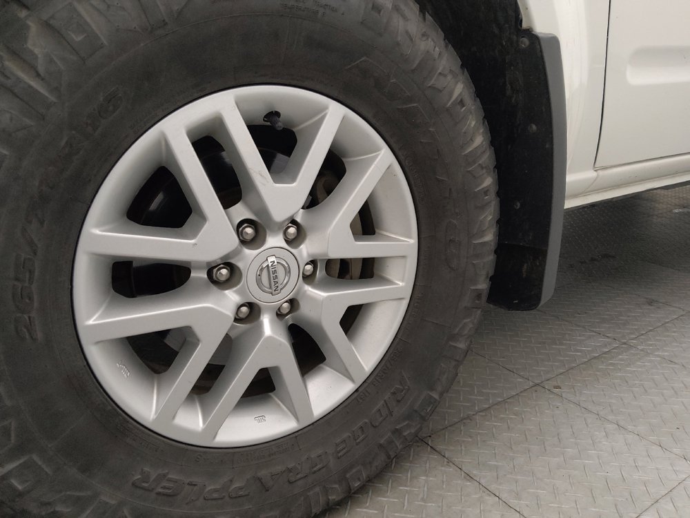 Used 2020 Nissan Frontier SV w/ SV Utility Package RWD image 31