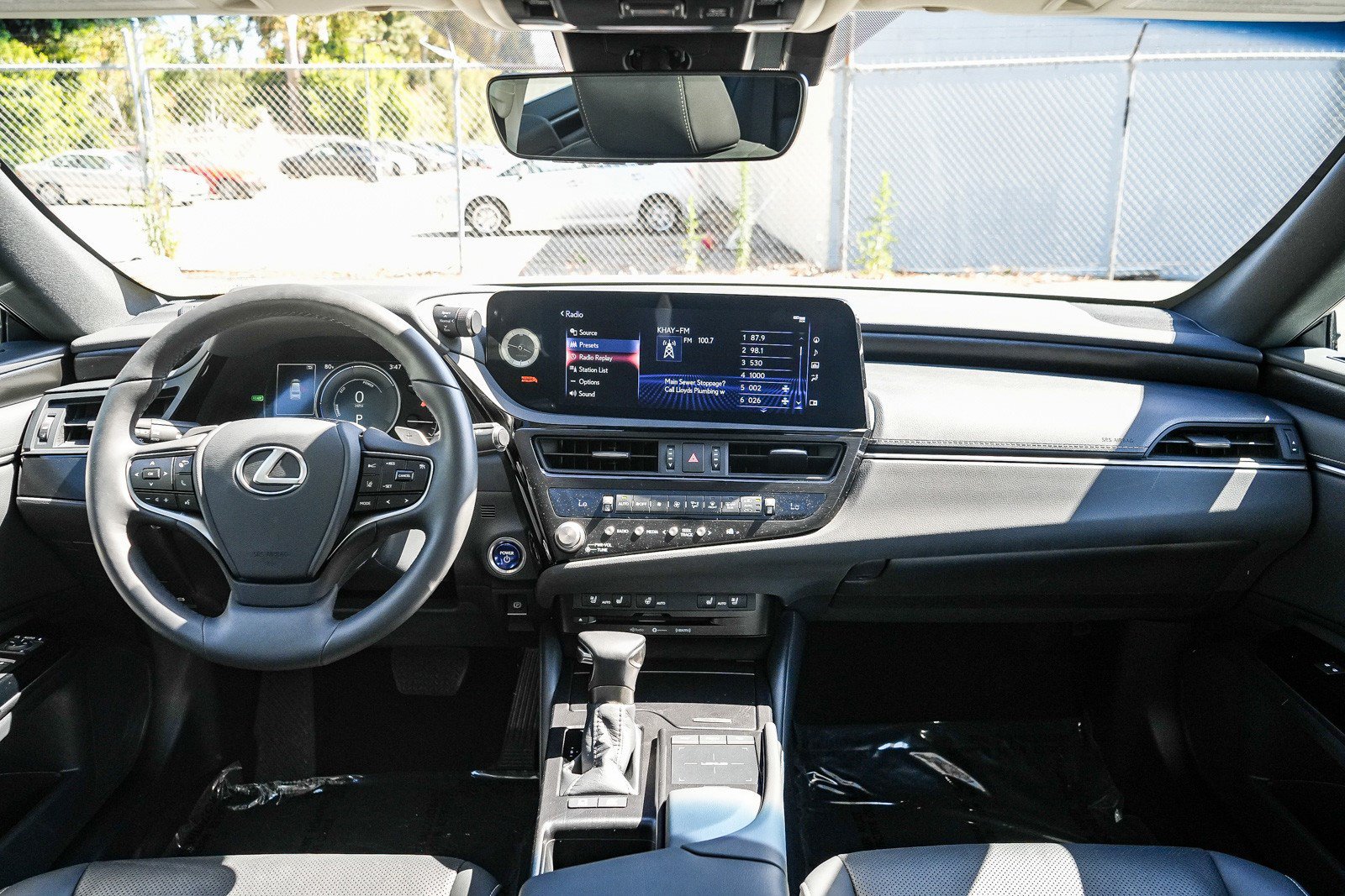 Used 2022 Lexus ES 300h w/ Premium Package FWD image 12