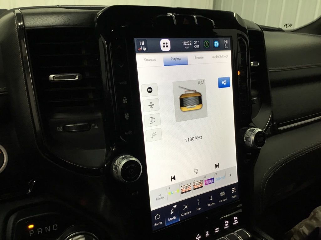 Used 2022 RAM 1500 Limited w/ Body-Colour Bumper Group image 19