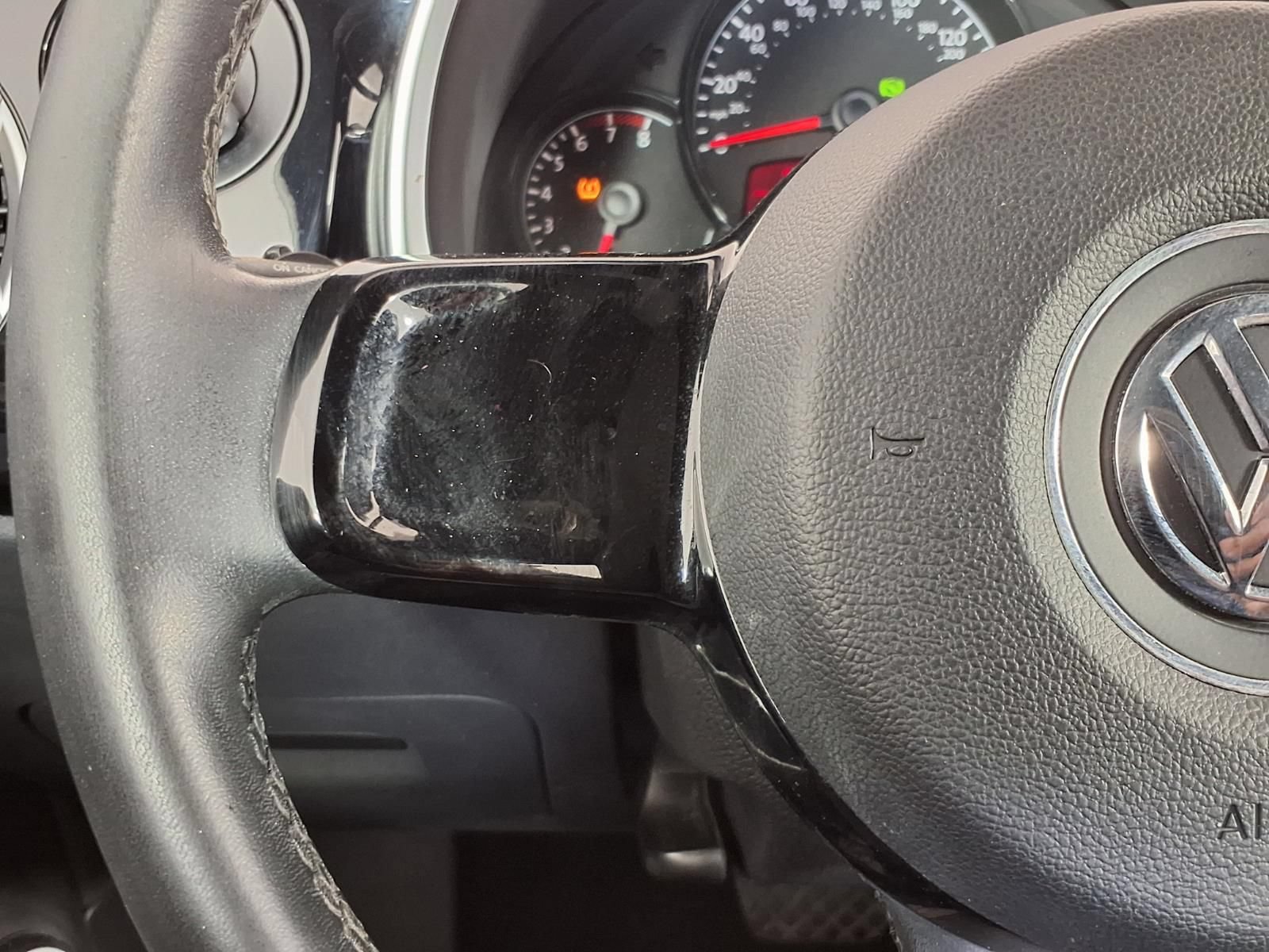 Used 2012 Volkswagen Beetle 2.5 FWD image 14