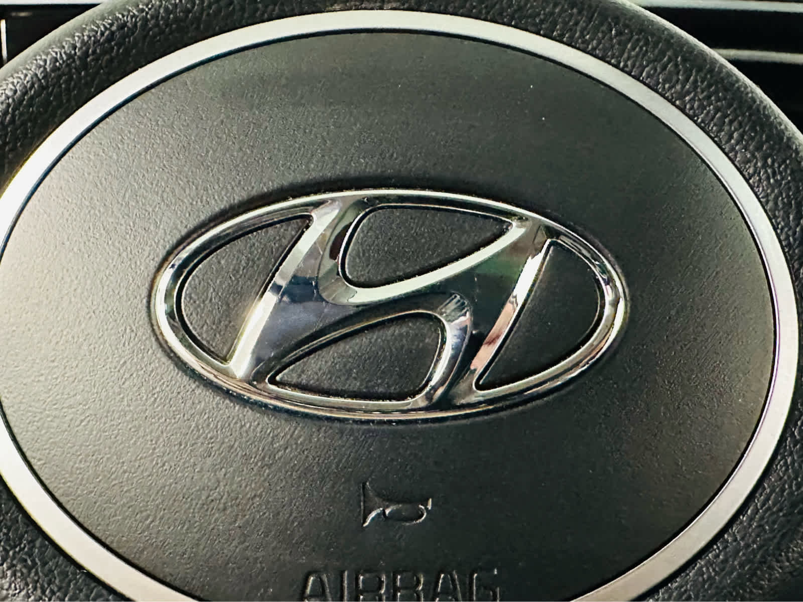 Used 2022 Hyundai Tucson Limited image 14