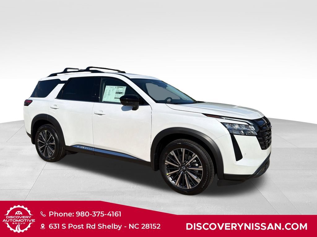 New 2026 Nissan Pathfinder Platinum w/ Cargo Package AWD/4WD image 4