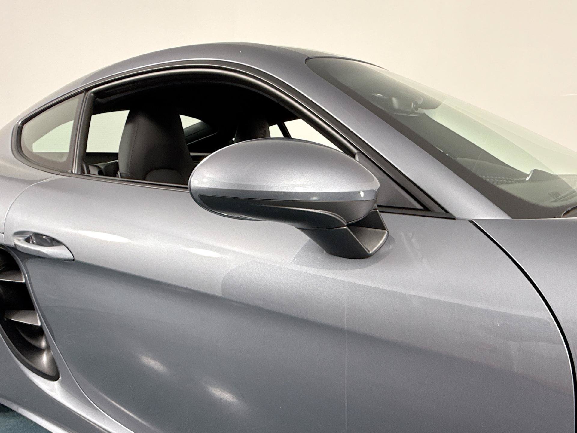 Used 2025 Porsche 718 Cayman RWD image 46