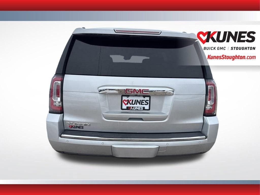 Used 2017 GMC Yukon Denali w/ Open Road Package image 8