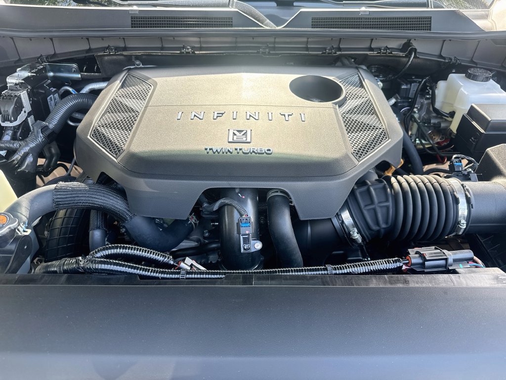 New 2027 INFINITI QX80 Luxe w/ Cargo Package AWD/4WD image 33