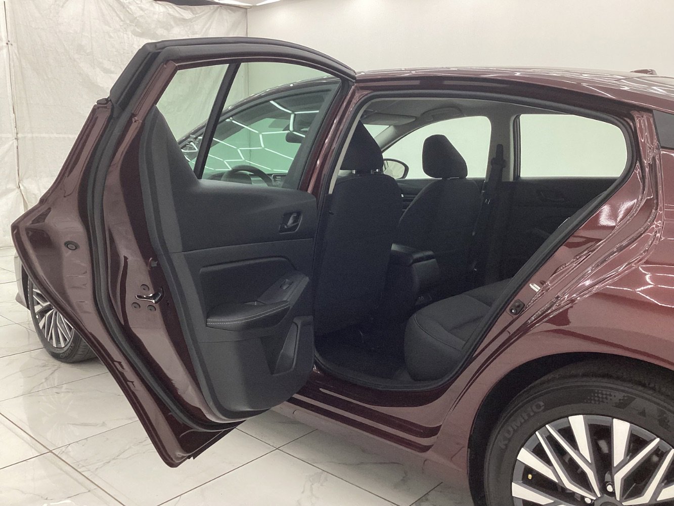 Used 2025 Nissan Altima 2.5 SV image 22