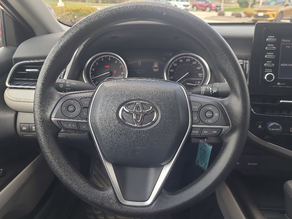 Used 2023 Toyota Camry LE AWD/4WD image 16