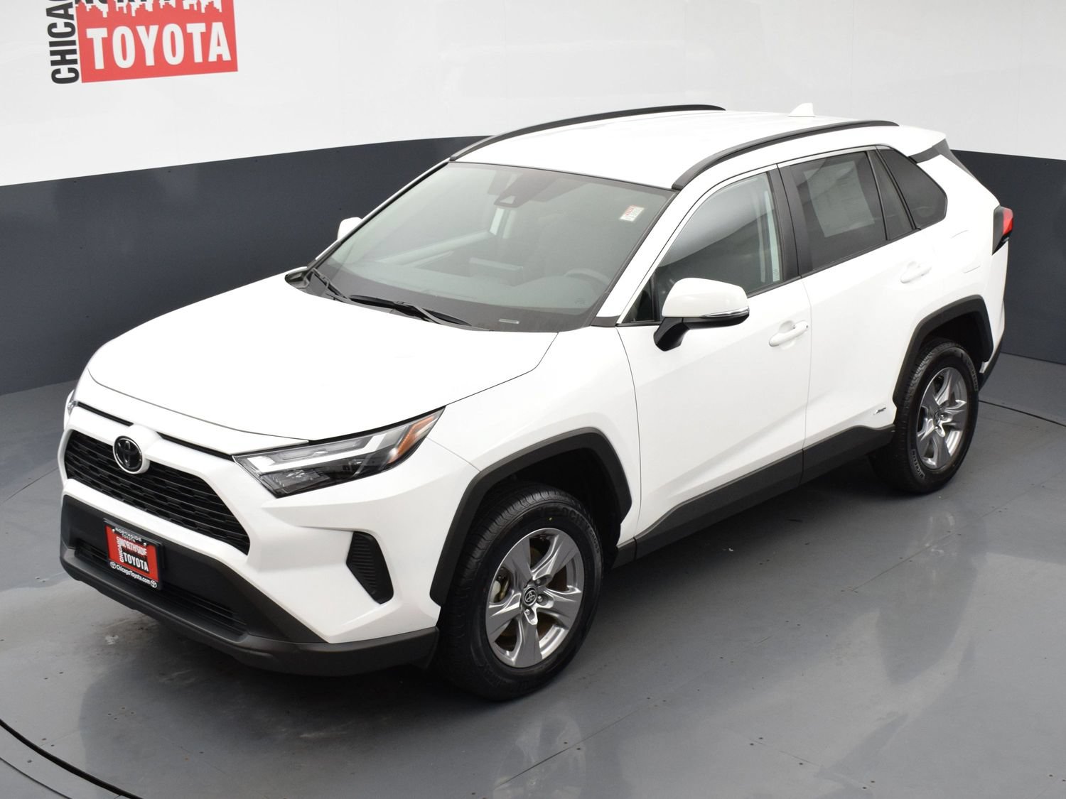 Used 2025 Toyota RAV4 XLE AWD/4WD image 23