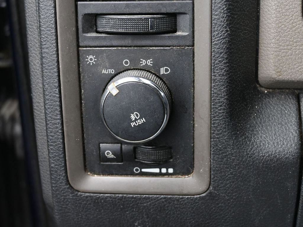 Used 2012 RAM 1500 Express image 22