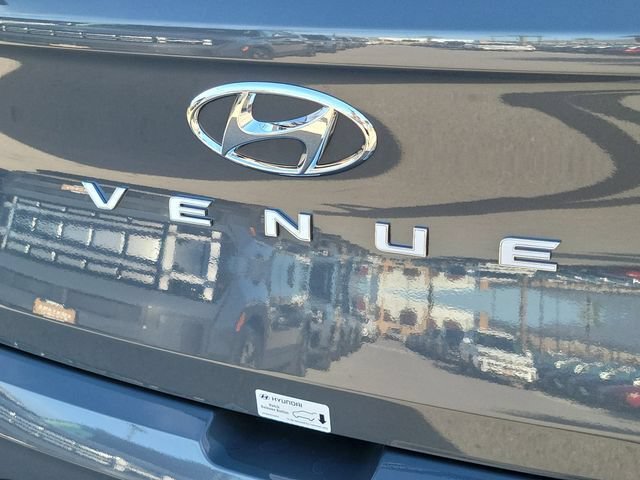 New 2026 Hyundai Venue SEL FWD image 25