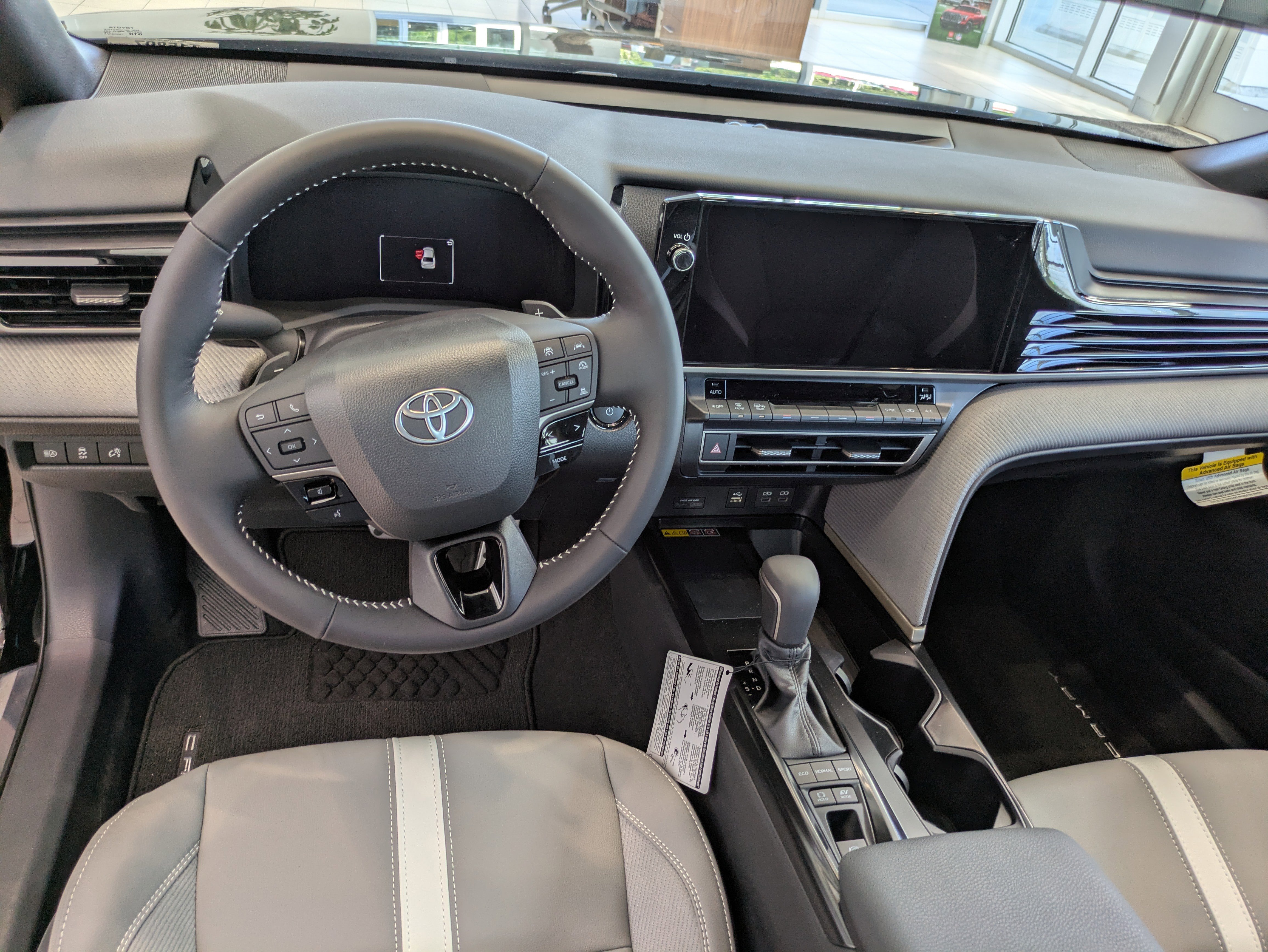 New 2026 Toyota Camry SE image 10
