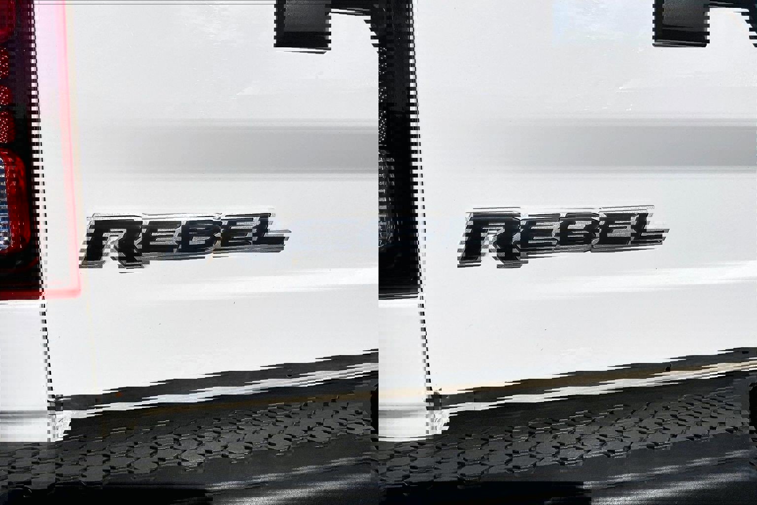 Used 2017 RAM 1500 Rebel image 31