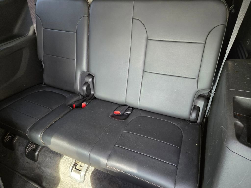 Used 2019 Chevrolet Traverse Premier w/ Driver Confidence II Package image 8