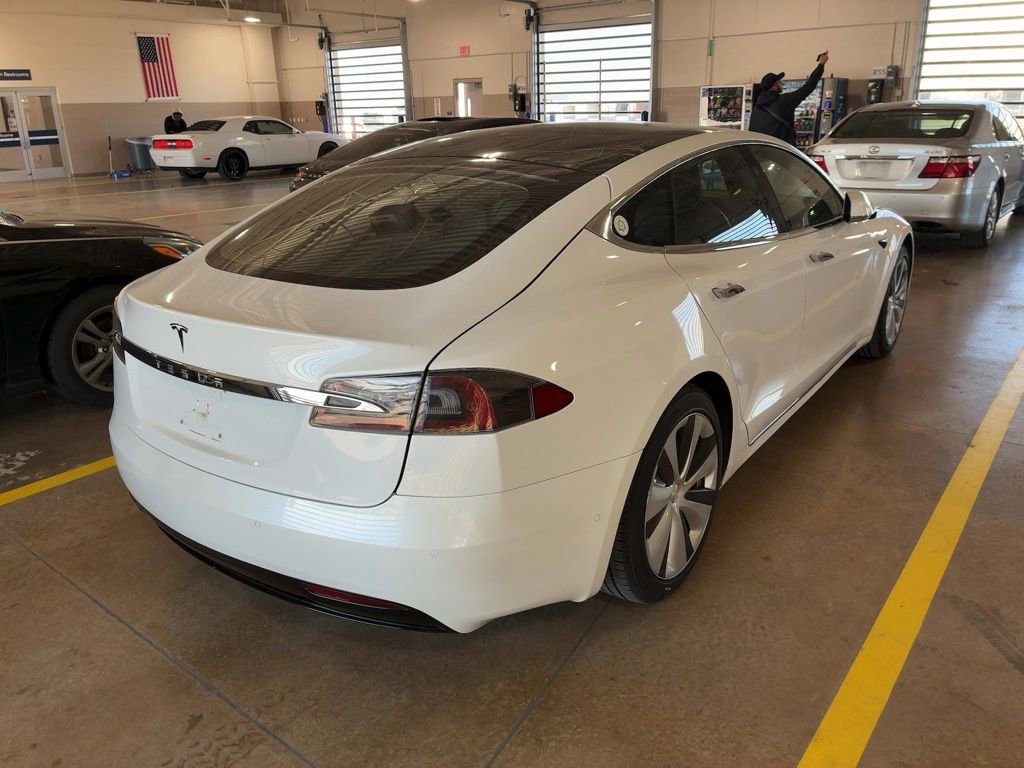 Used 2021 Tesla Model S Long Range Plus image 4
