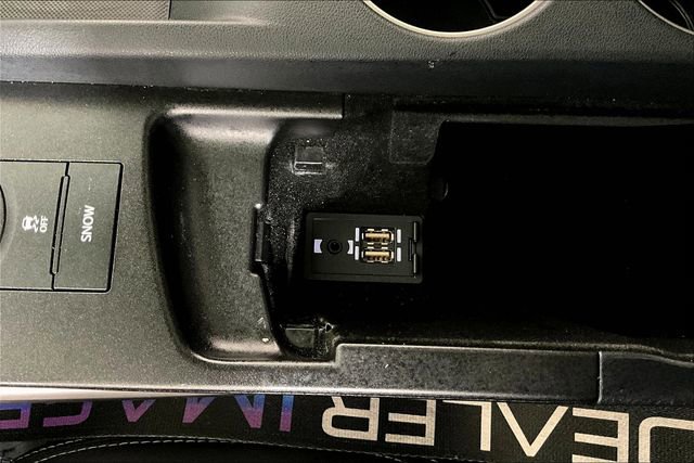 Used 2020 Lexus IS 300 image 33