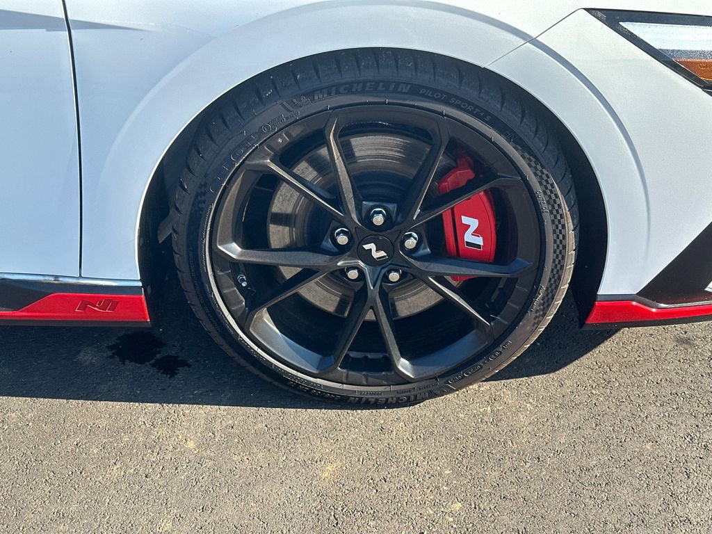 New 2025 Hyundai Elantra N image 12