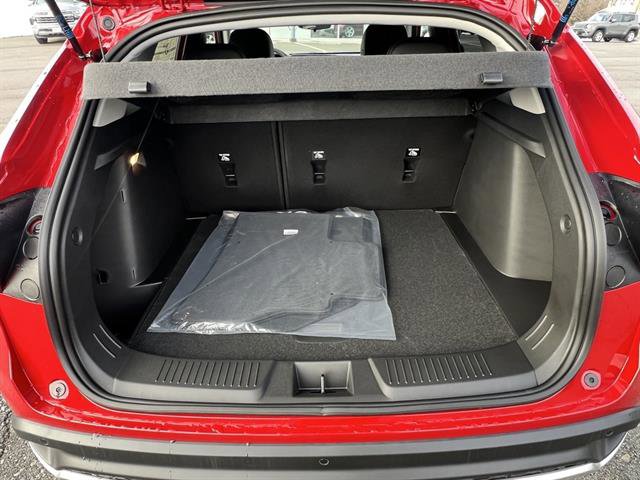 New 2026 Chevrolet Trax LT w/ Driver Confidence Package image 5