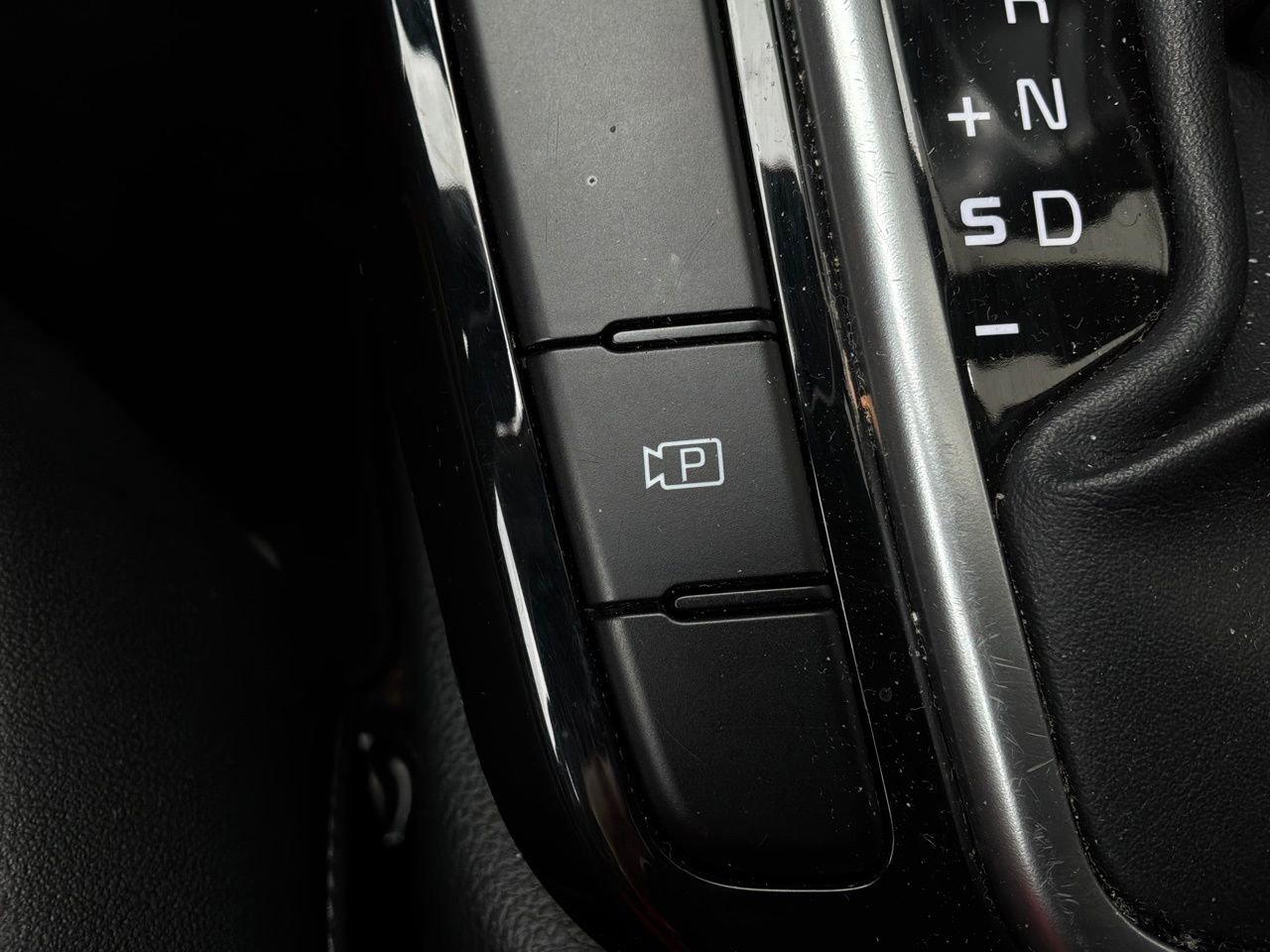 Used 2025 Kia Seltos S image 23