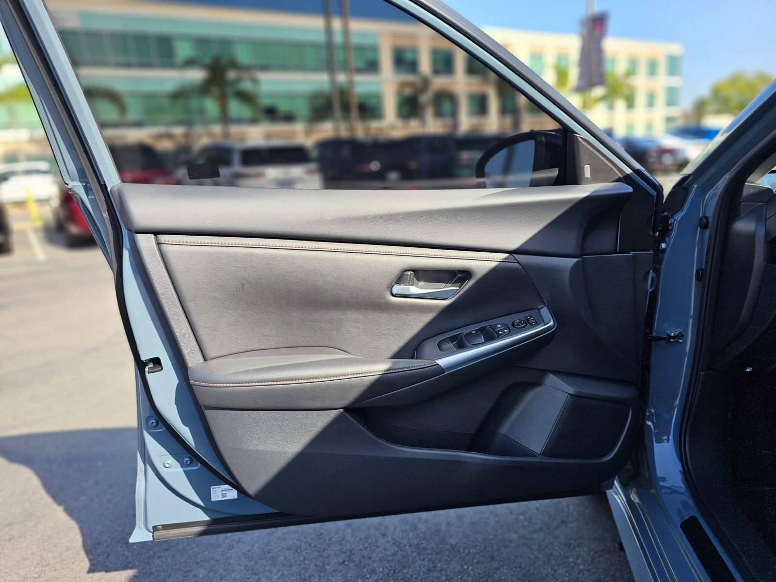 Used 2024 Nissan Sentra SR FWD image 22