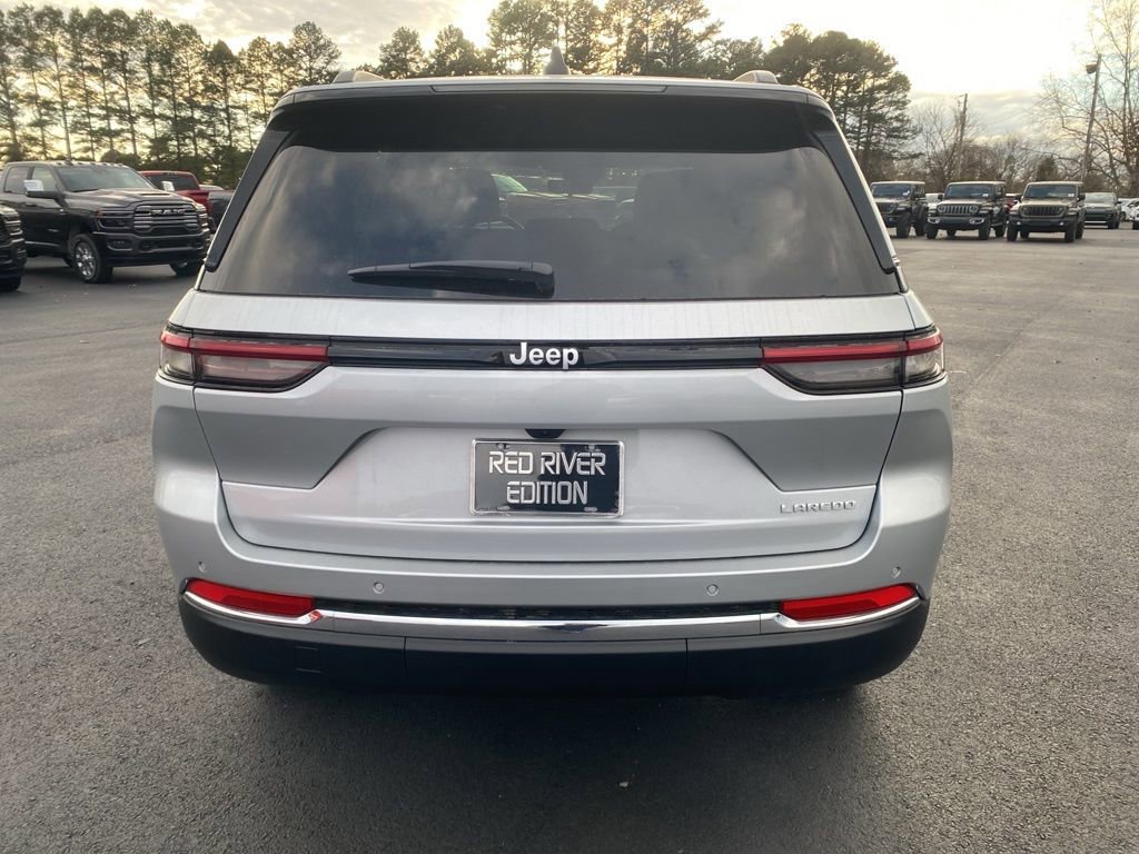 New 2025 Jeep Grand Cherokee Laredo X image 6