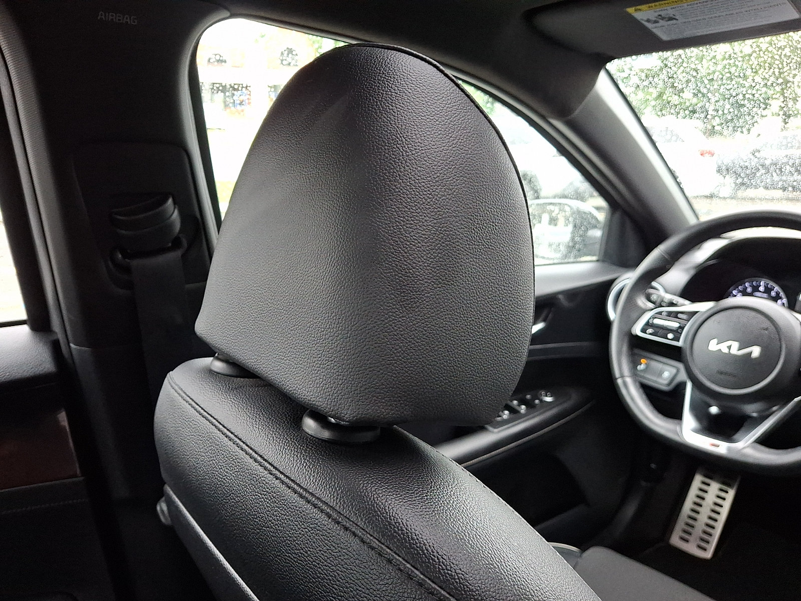 Used 2022 Kia Forte GT-Line w/ GT-Line Premium Package FWD image 13