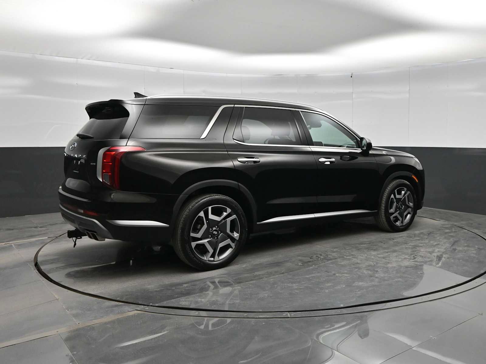 Used 2023 Hyundai Palisade SEL w/ Cargo Package AWD/4WD image 8
