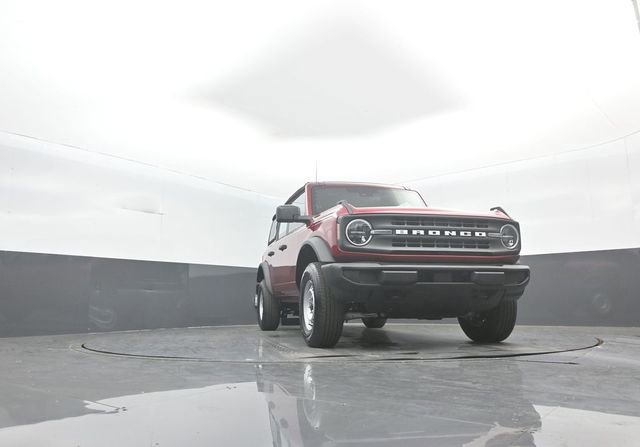 New 2026 Ford Bronco 4-Door image 28