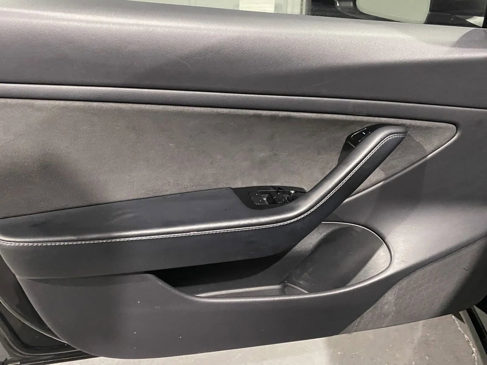 Used 2019 Tesla Model 3 Standard Range Plus image 12