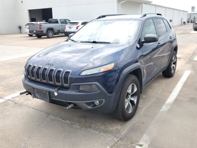 Used 2015 Jeep Cherokee Trailhawk w/ Comfort/Convenience Group AWD/4WD image 11