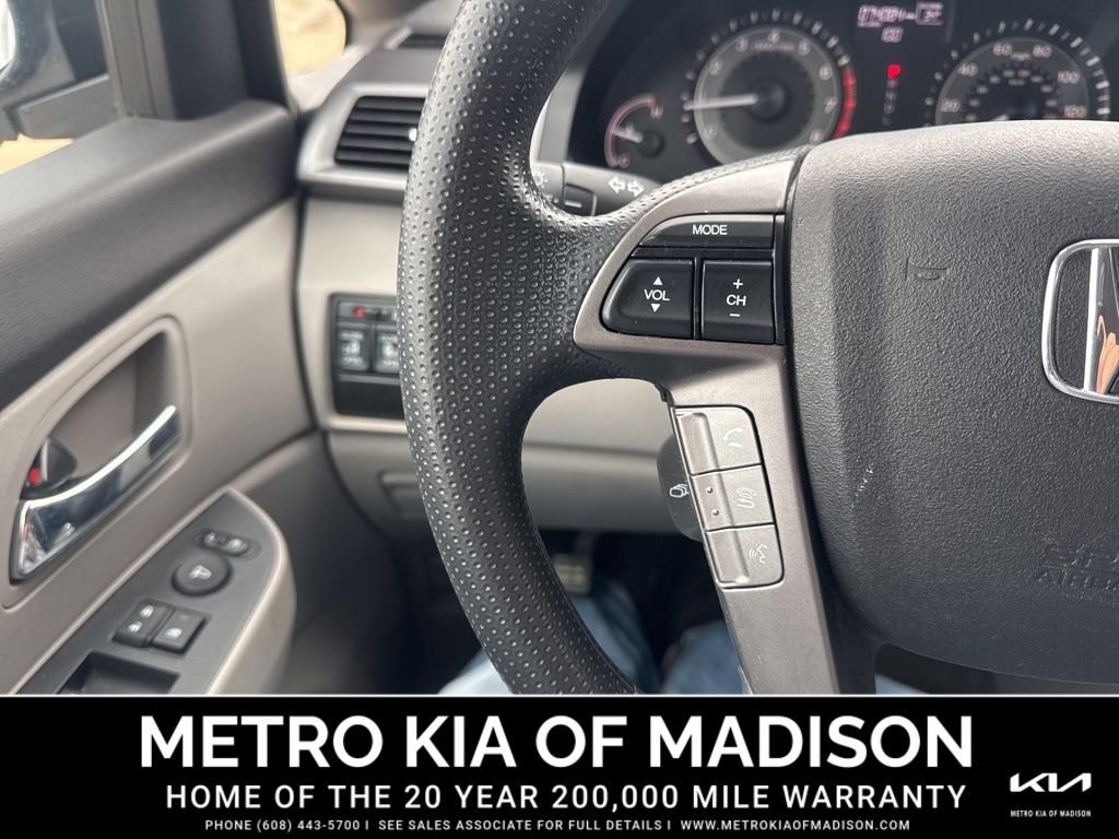 Used 2015 Honda Odyssey EX image 18