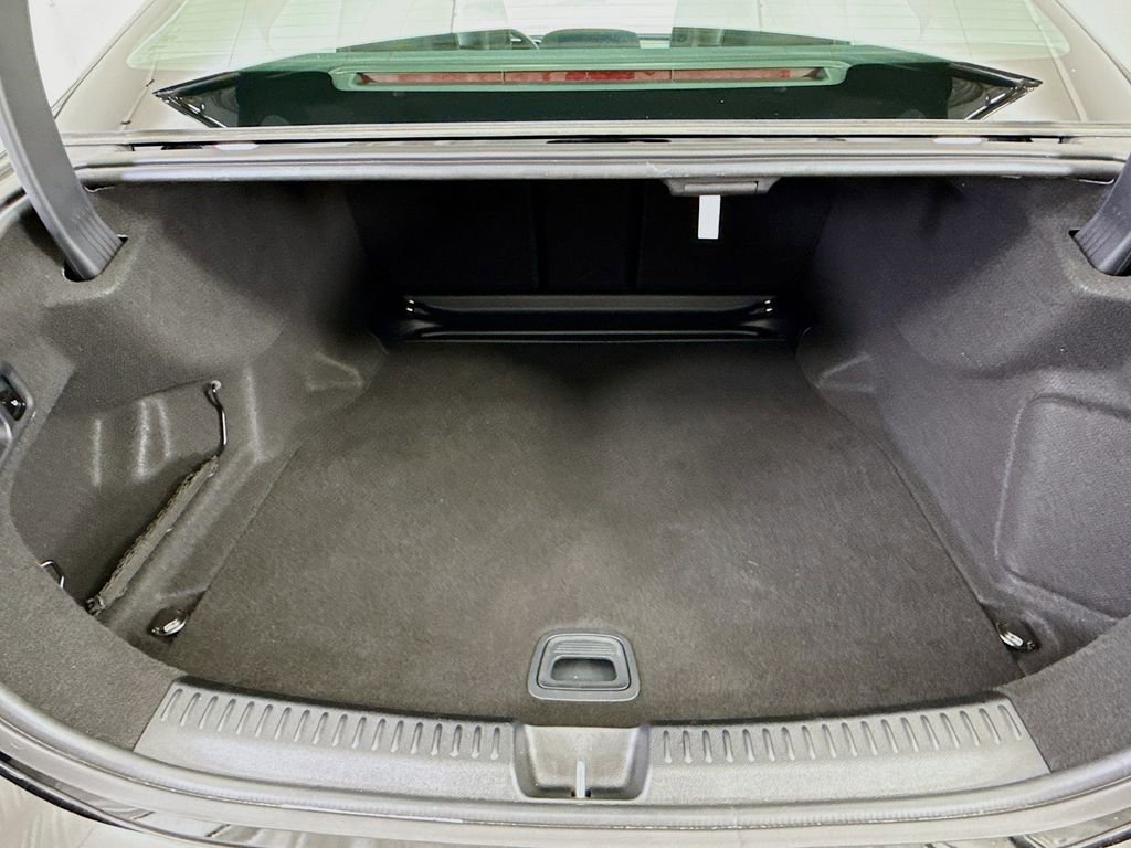 Used 2025 Mercedes-Benz E 350 Sedan image 27