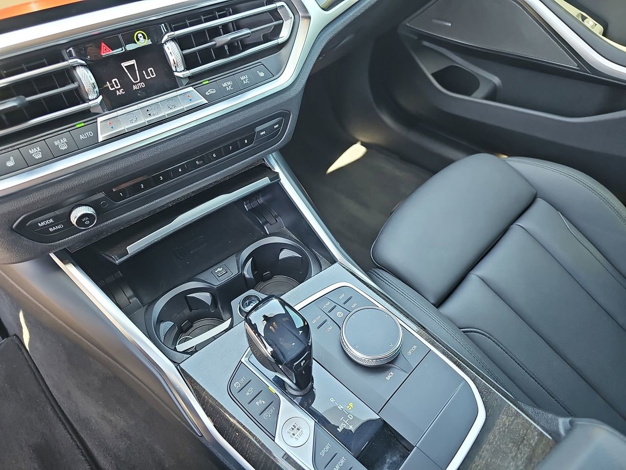 Used 2019 BMW 330i xDrive Sedan w/ Premium Package AWD/4WD image 24