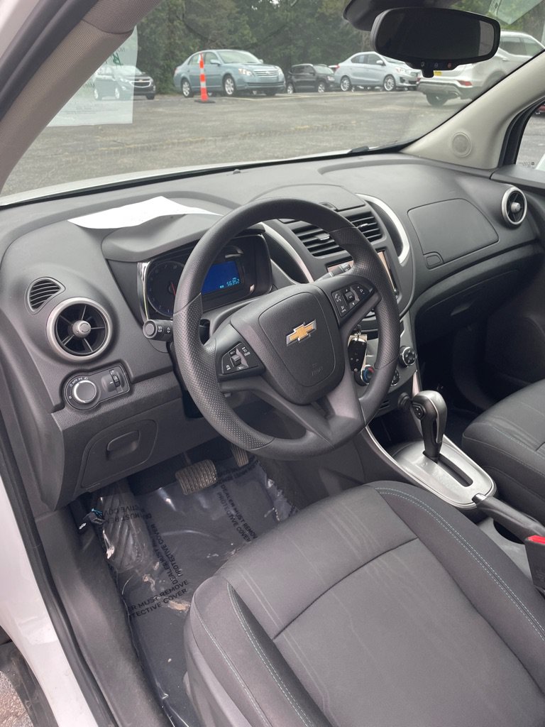 Used 2016 Chevrolet Trax LT AWD/4WD image 9