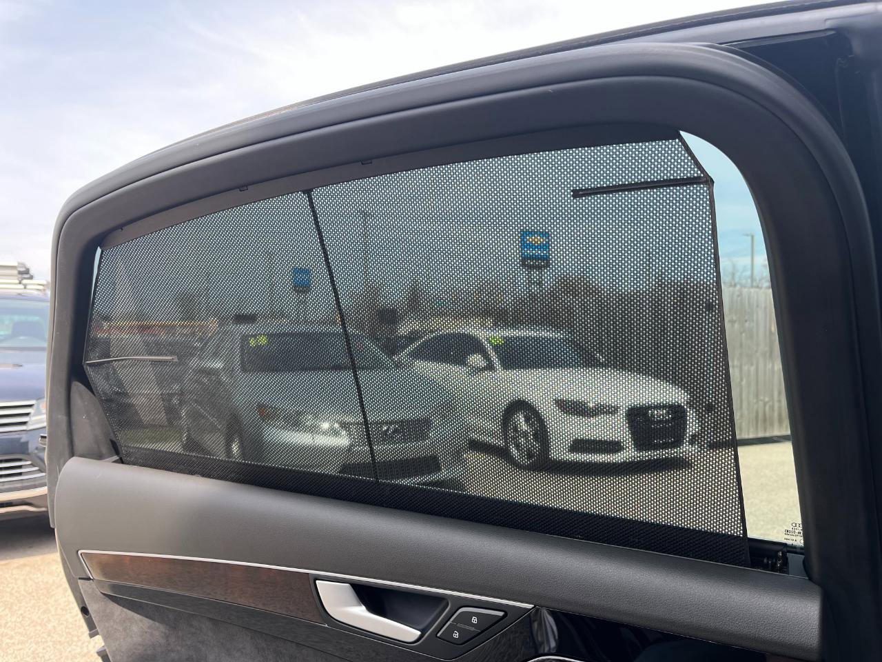 Used 2015 Audi A8 L TDI w/ Premium Package image 16