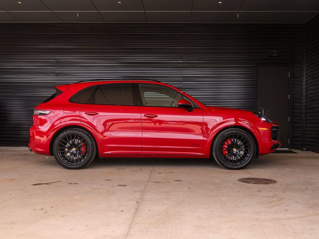 Certified 2023 Porsche Cayenne GTS AWD/4WD image 8